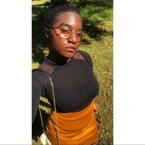 Meet your Posher, Janelle